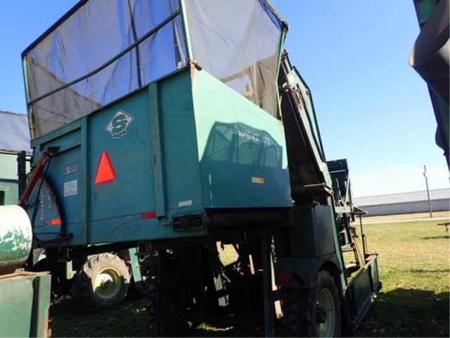 CTS Tobacco Harvester