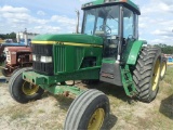 John Deere 7210 Tractor