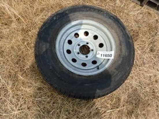 1 Radial Trail 225/75/15 Tire & 5 Lug Rim