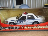 Motor Works 1/18 Scale Ford Police Car