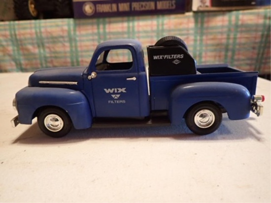 1951 Ford Truck F-1 Bank, Wix Filters w/ Box