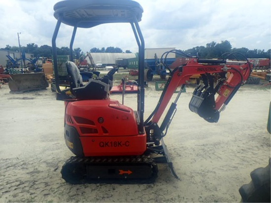 AGT Mini Excavator - QK18K-C