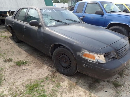 1999 Ford Crown Victoria Police Interceptor