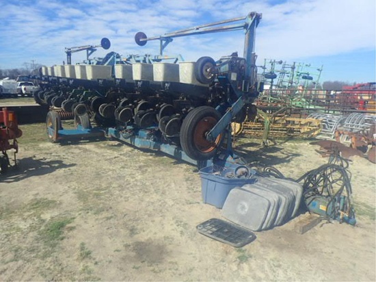 Kinze Twin Line No-Till Planter 12-23