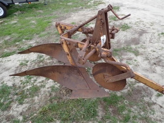 Allis Chalmers 2 Bottom Snap Plow