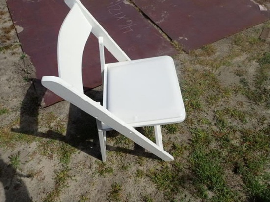 70 White Wooden Chairs