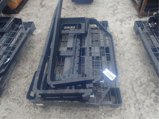Skid Steer 5' Pallet Forks