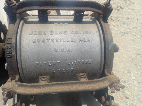 John Blue 6 Row Squeeze Pump