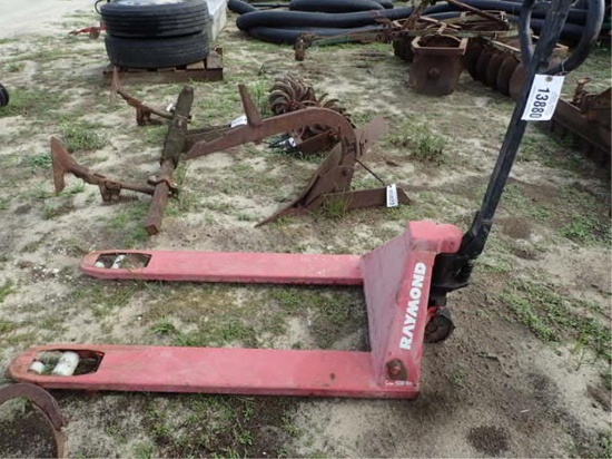 Raymond Pallet Jack