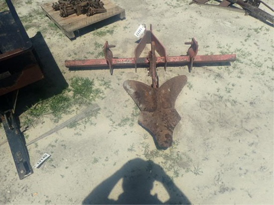 Ford 3 Point Hitch Middle Buster