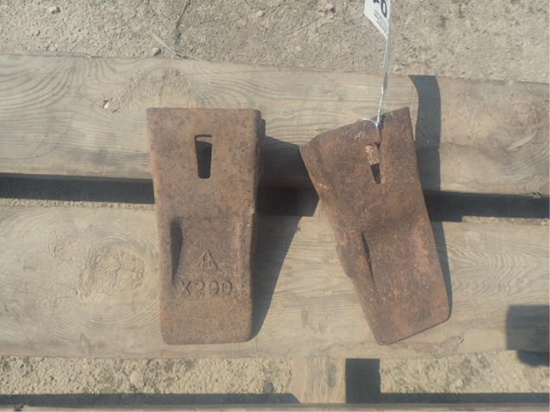 (2) Excavator Bucket Teeth (NEW)