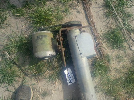 16' - 4" Auger with Electric Motor