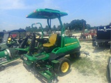 John Deere 7200 A Reel Mower w/ Canopy & Fan