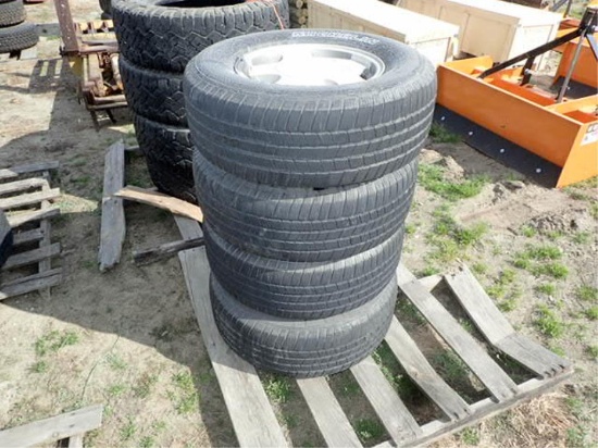 (4) 265/70-16 on 6X5.5 Lug Rims