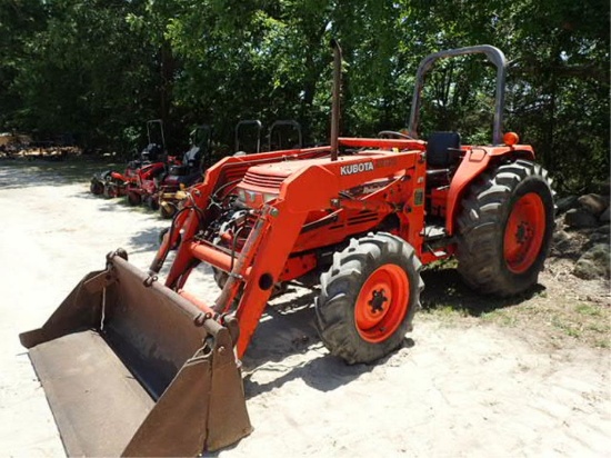Kubota L5450 Tractor LA 1150 Loader 4-n-1 Bucket