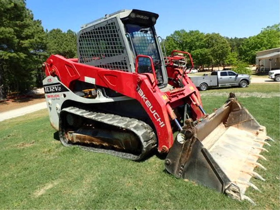 2019 Takeuchi TL12V2 Skid Steer