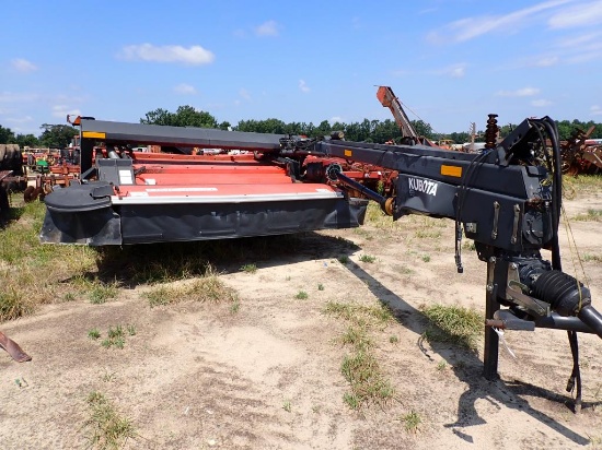 Kubota 10' Disc Mower Conditioner - Model DMC8032T