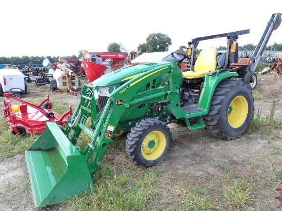 2024 John Deere 3039R Tractor w/ 320R Loader