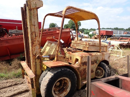 Hyster H60B Forklift