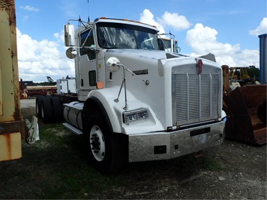 2007 Kenworth T8800 Road Tractor