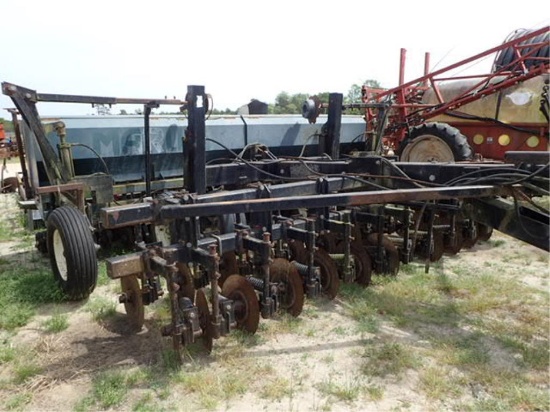 15' Marliss Grain Drill w/ Coulter Cart