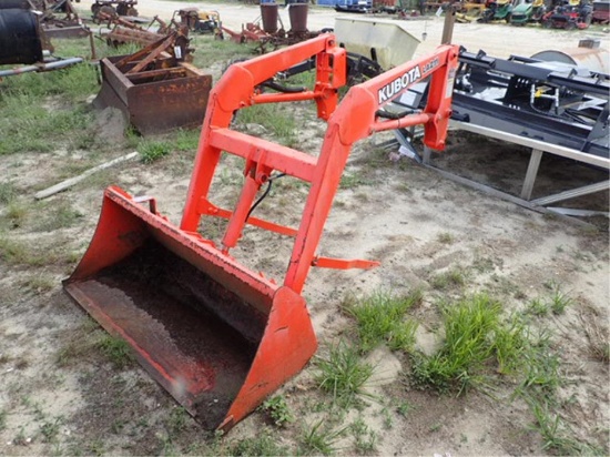 Kubota LA211 Loader with Bucket