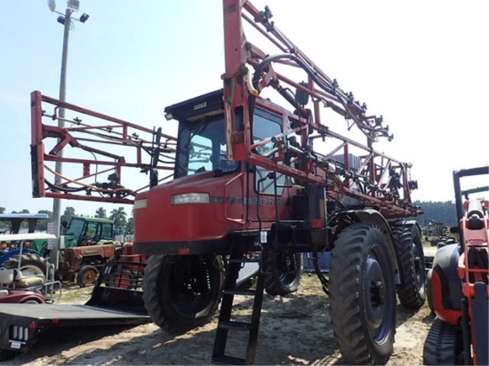 Case Patriot SPX 3200 Sprayer