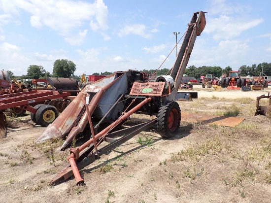 New Idea 310 Picker