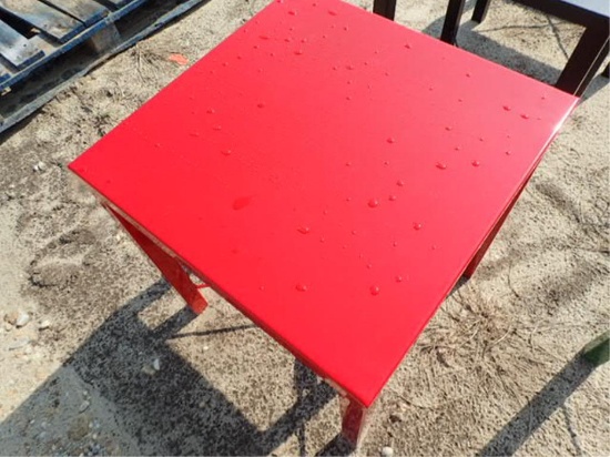 18" x 18" Red Metal table
