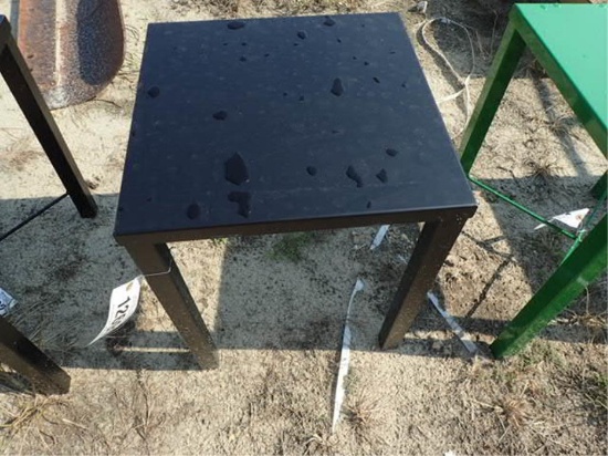 18" x 18" Black Metal table