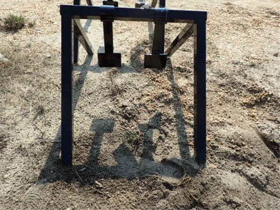 Black Metal Target Stand w/ 2 Targets
