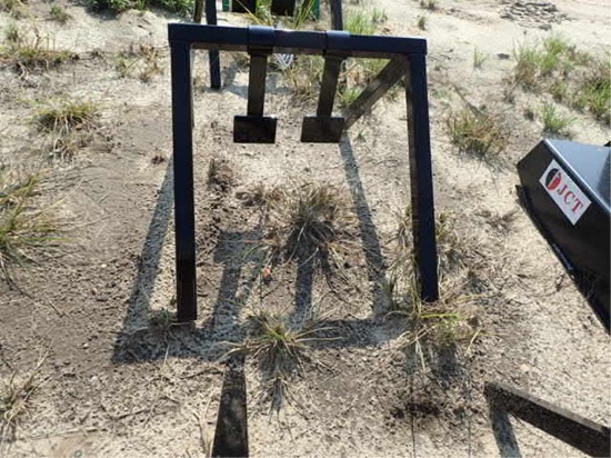 Black Metal Target Stand w/ 2 Targets