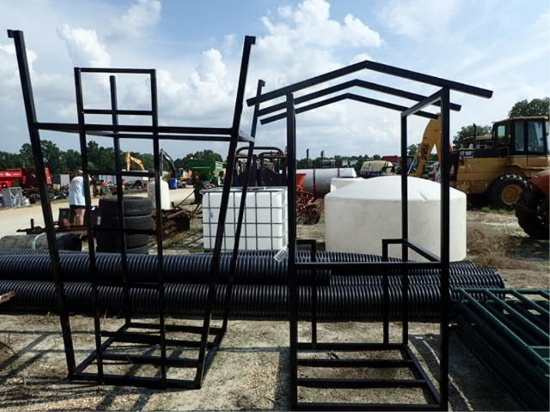Deer Stand - Base w/ Ladder and Top - Metal