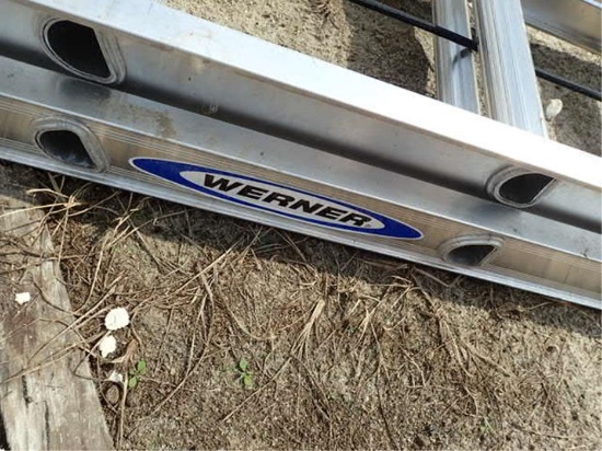 Werner Aluminum 32' Extension Ladder