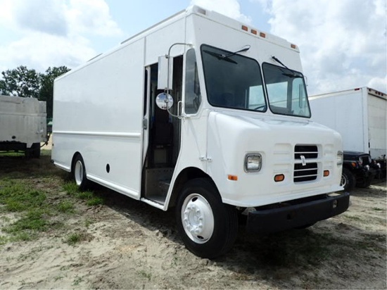 2001 International 1652SC Step Van