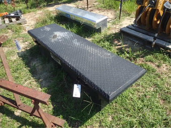 Leonard Black Diamond Plate Tool Box