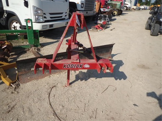 Kodiak 7' Heavy Duty Tilt Angle Blade