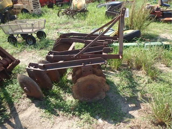 International 16 Blade Disc 3 pt Hitch
