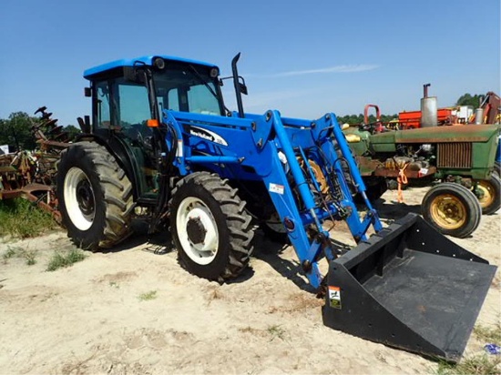 New Holland TN75DA Tractor w/ Front End Loader