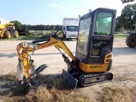 AGT QK18RXS-C Mini Excavator