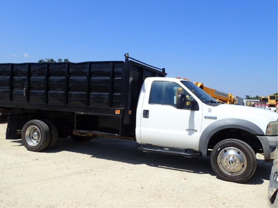 2005 Ford F450 XL Super Duty w/ Dump Body