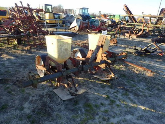 International 2 Row/2Hopper Planter - 3 Pt. Hitch
