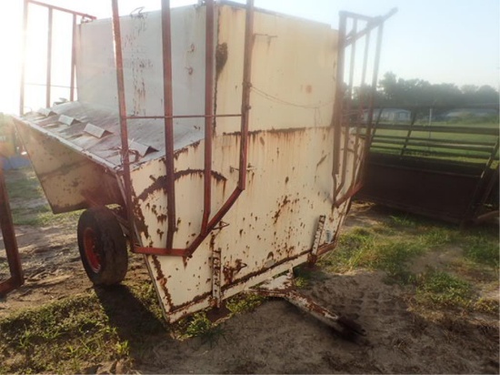 Apache Creep Feeder on Wheels