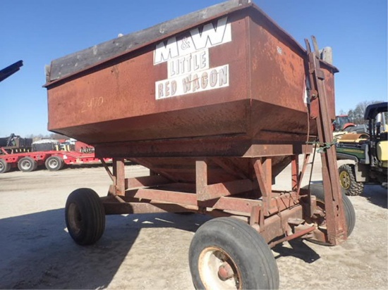 M and W Little Red Grain Wagon w/ 8 Ton Gear