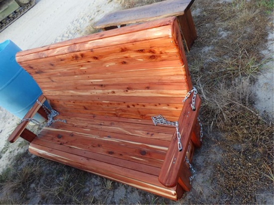 Cedar 5' Swing