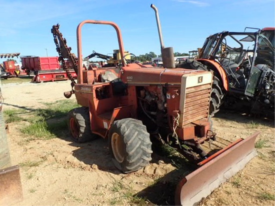 Ditch Witch 4010 Diesel Trencher w/ Blade