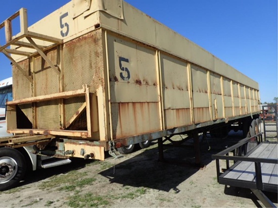 1977 - Homemade Peanut Semi Trailer w/ 2 Axles