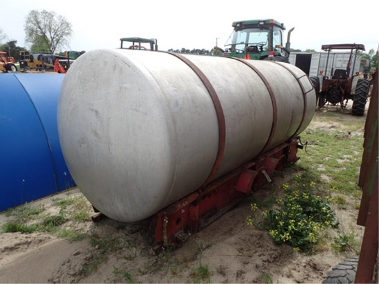 1000 Gal. Aluminum Tank on Skids
