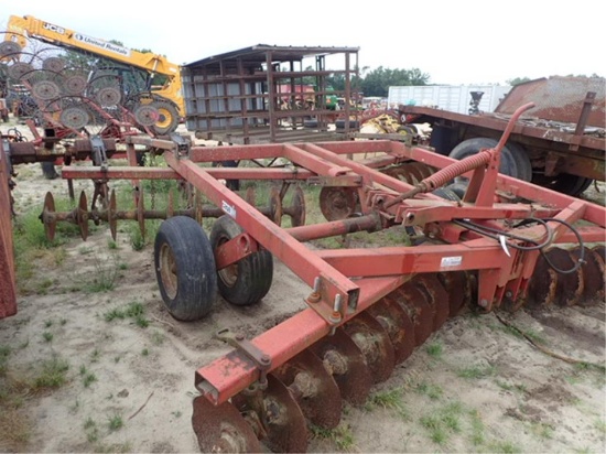 CASE International 3800 Disc - 38 Blade