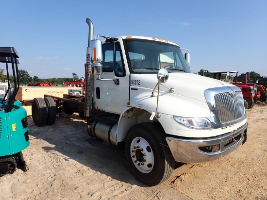 2010 International Truck - Durastar